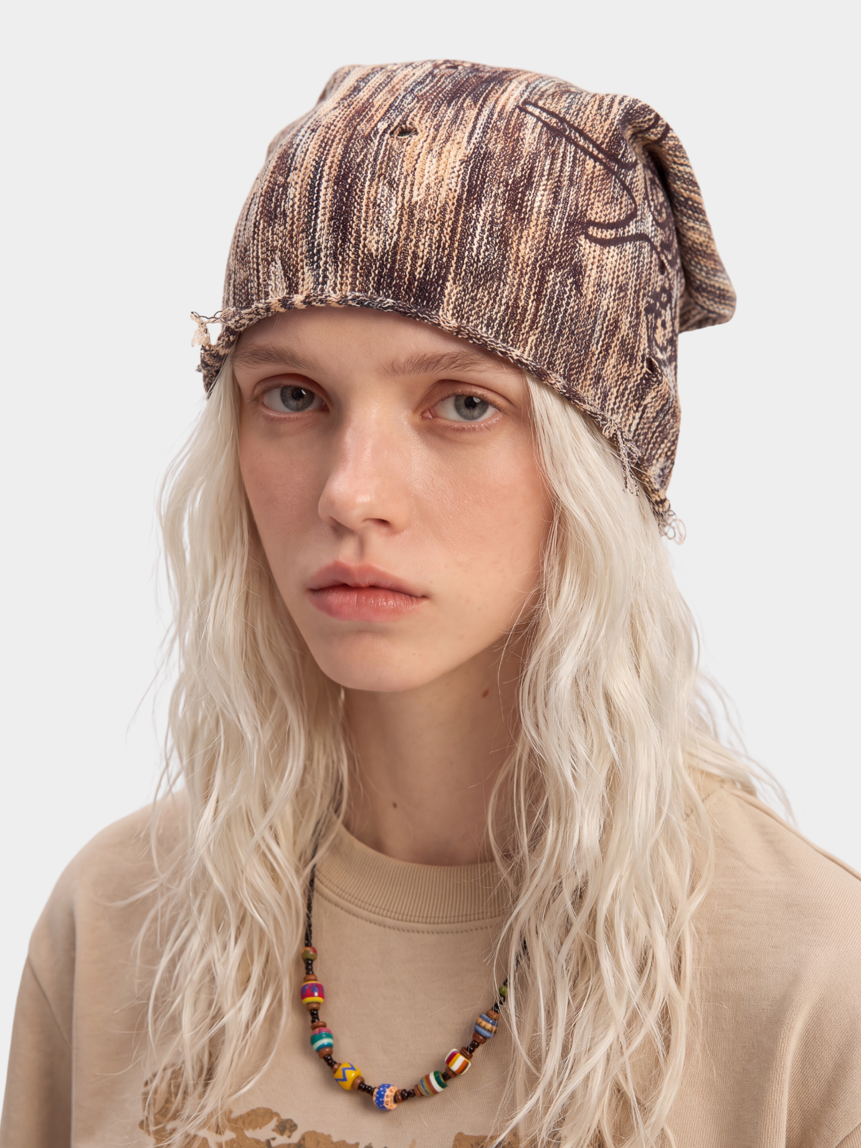 StarKnit - Starfish Graphic Distressed Raw-Edge Knit Beanie