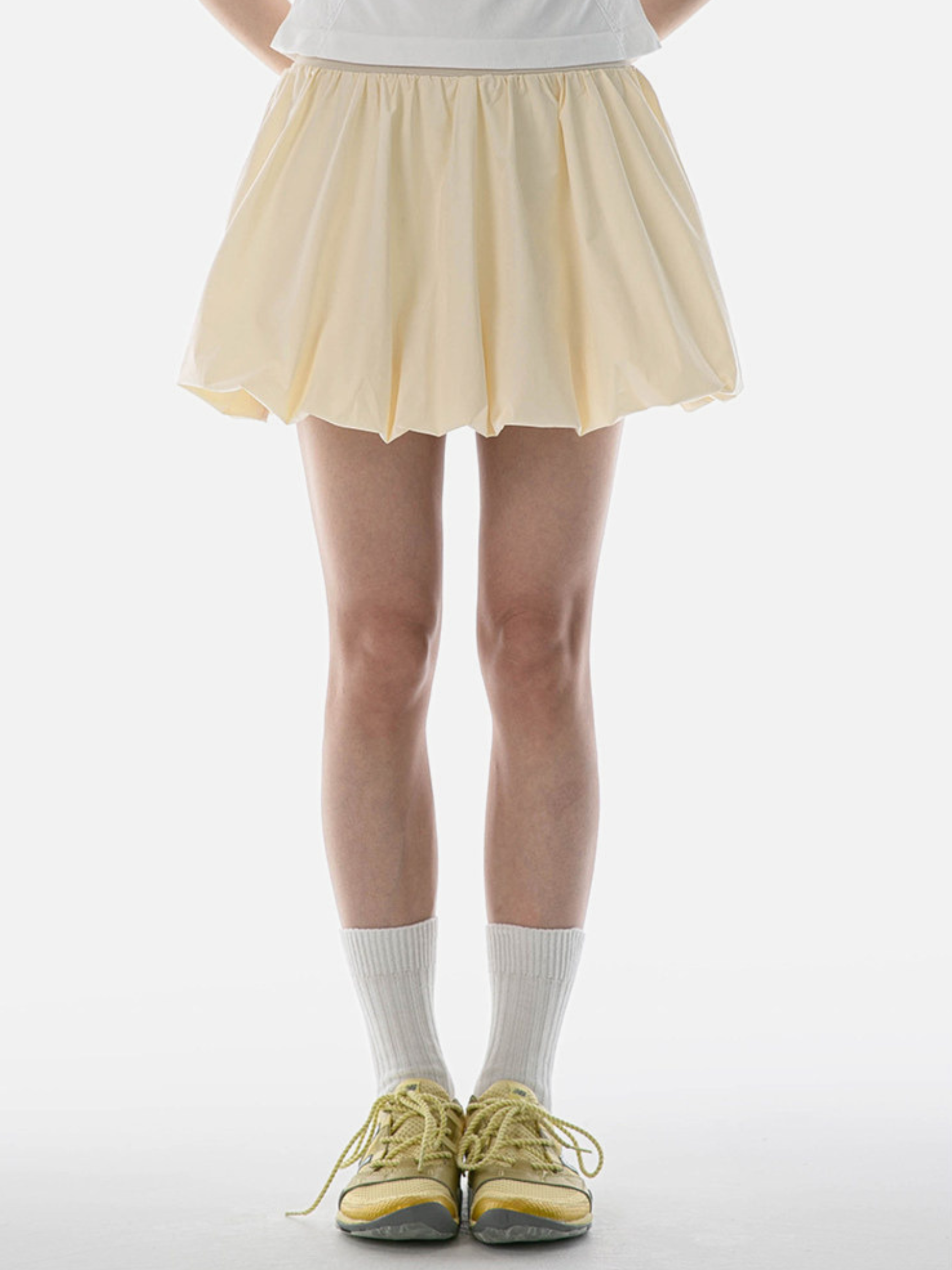 Saunter - Women's High-Waisted Bubble Hem Skirt