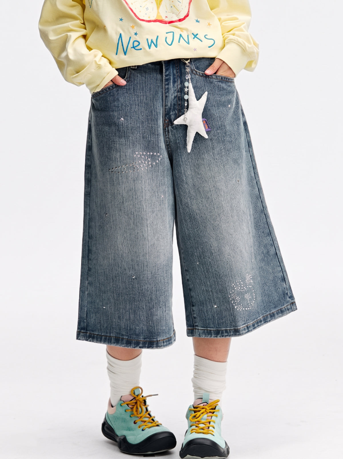 Mudcrack - Unisex Breathable Rhinestone Star Washed Denim Jeans