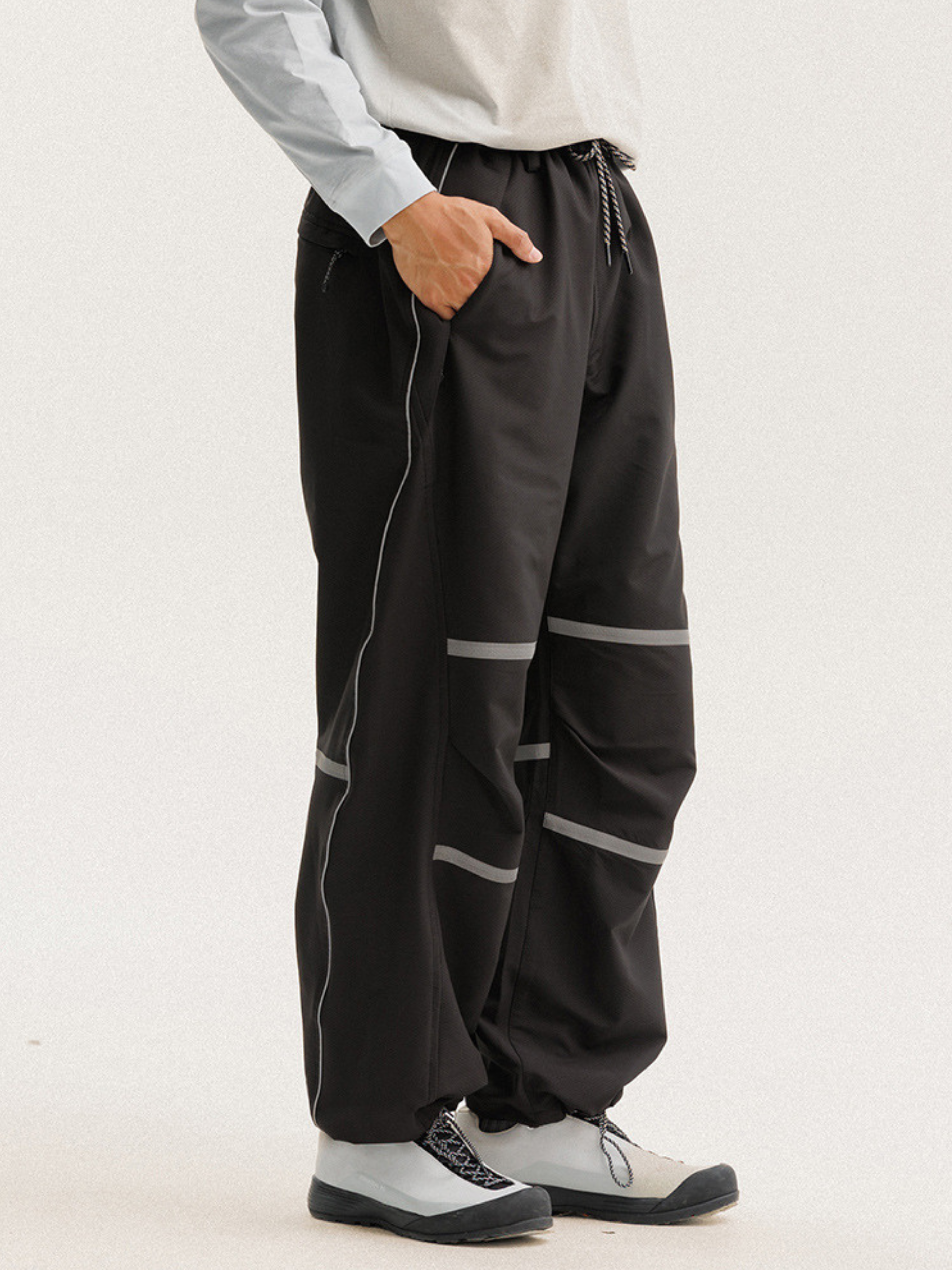Pioneers - Unisex Reflective Softshell Utility Trekking Pants