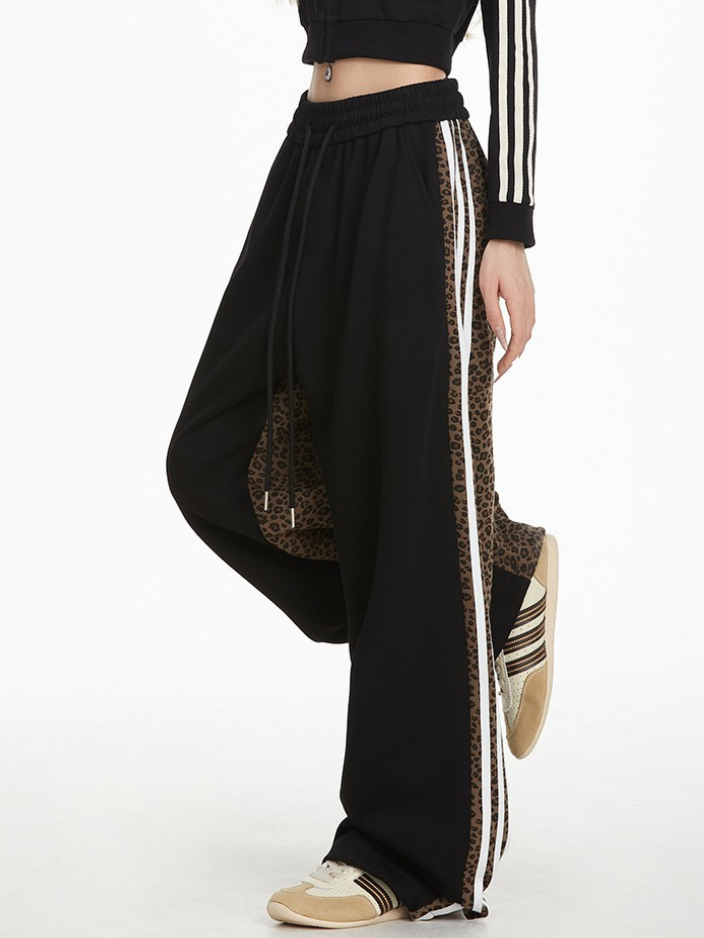 Frostlore - Women's Leopard-Panel Straight-Leg Casual Pants