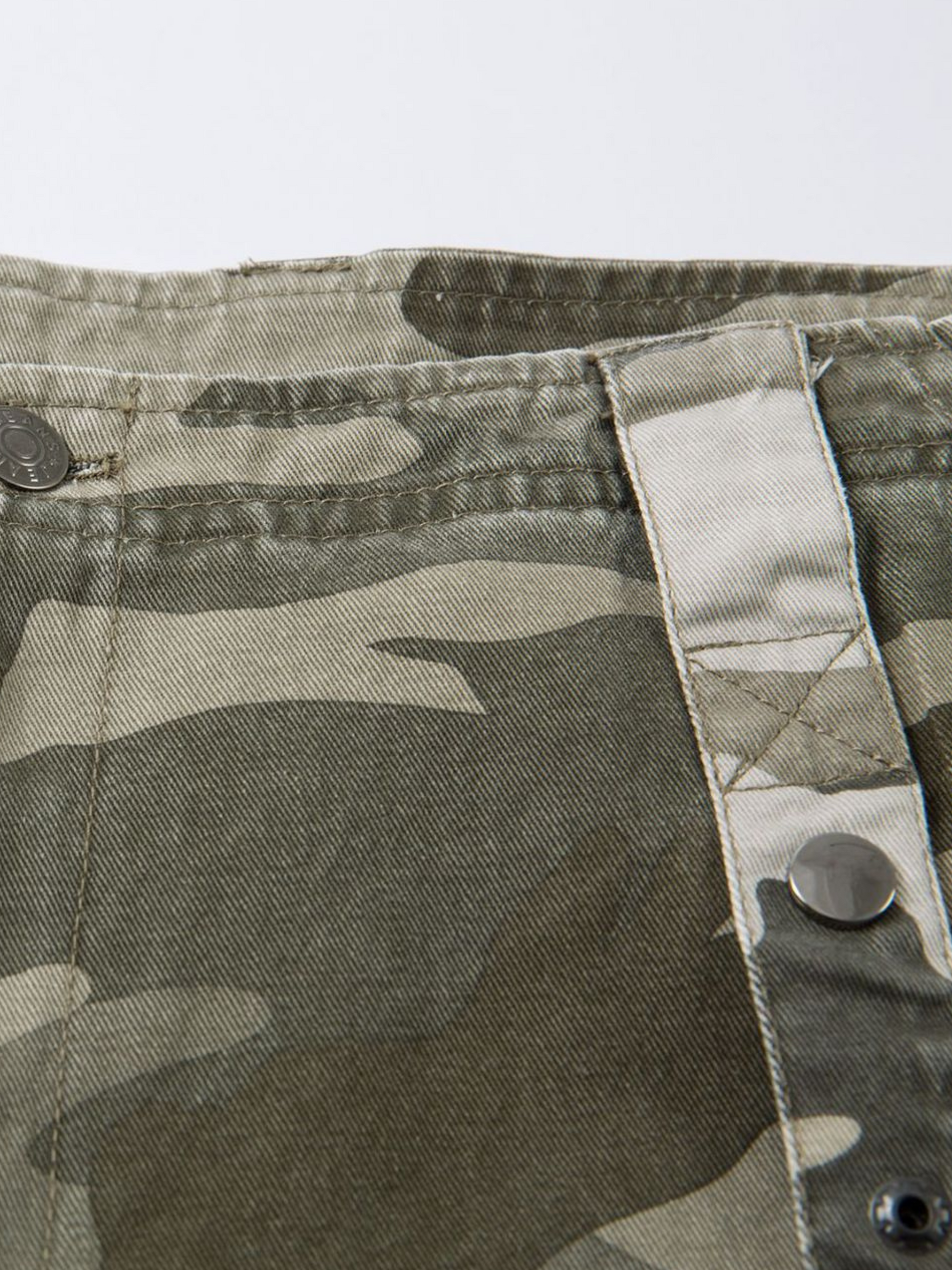 SafePack - Men's Camo 3D Pocket Cargo Pants GONGGAR SPORTS