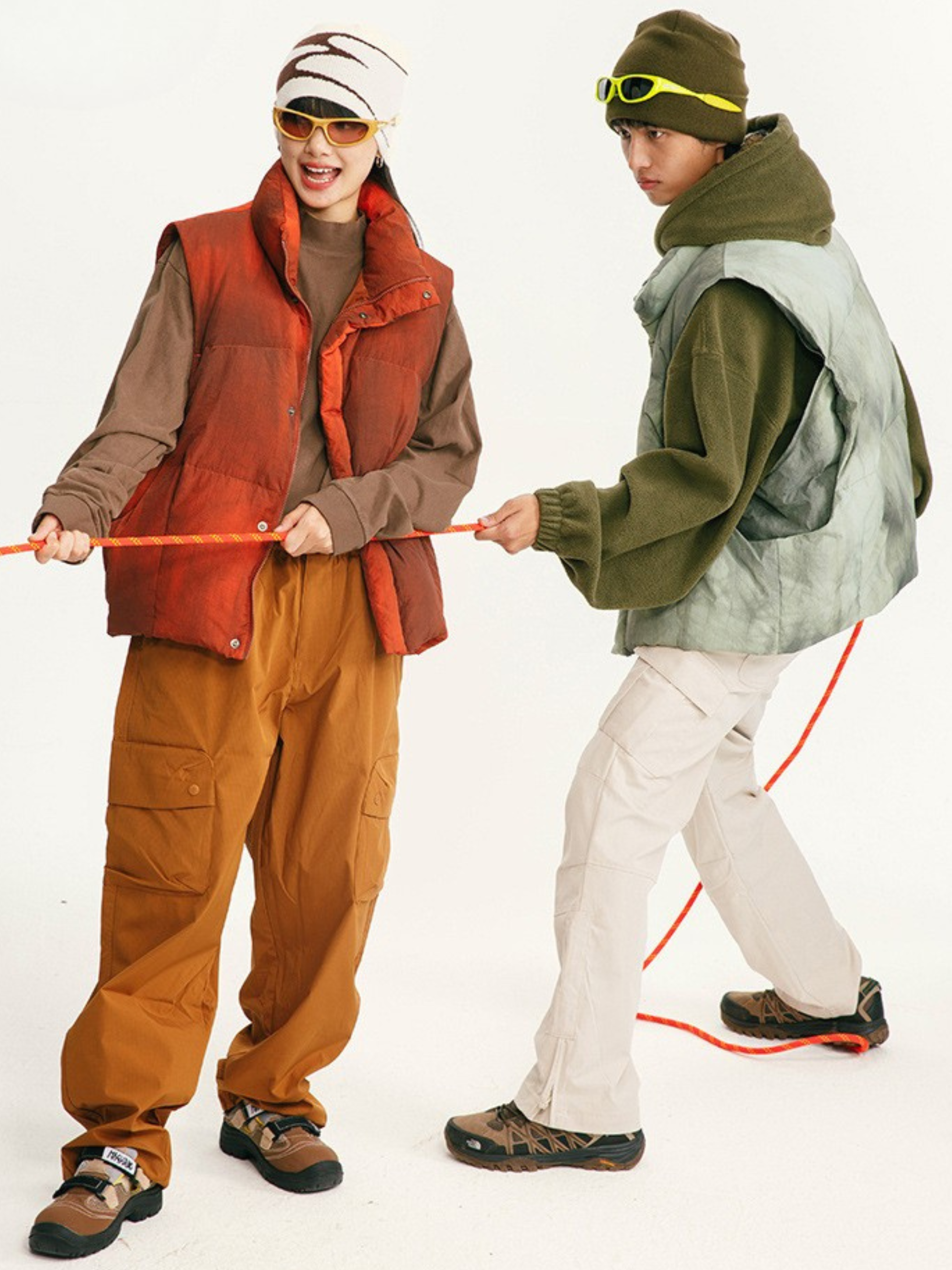 BluffTop - Unisex 90% White Duck Down Hand-Dyed Waterproof Down Vest GONGGAR SPORTS