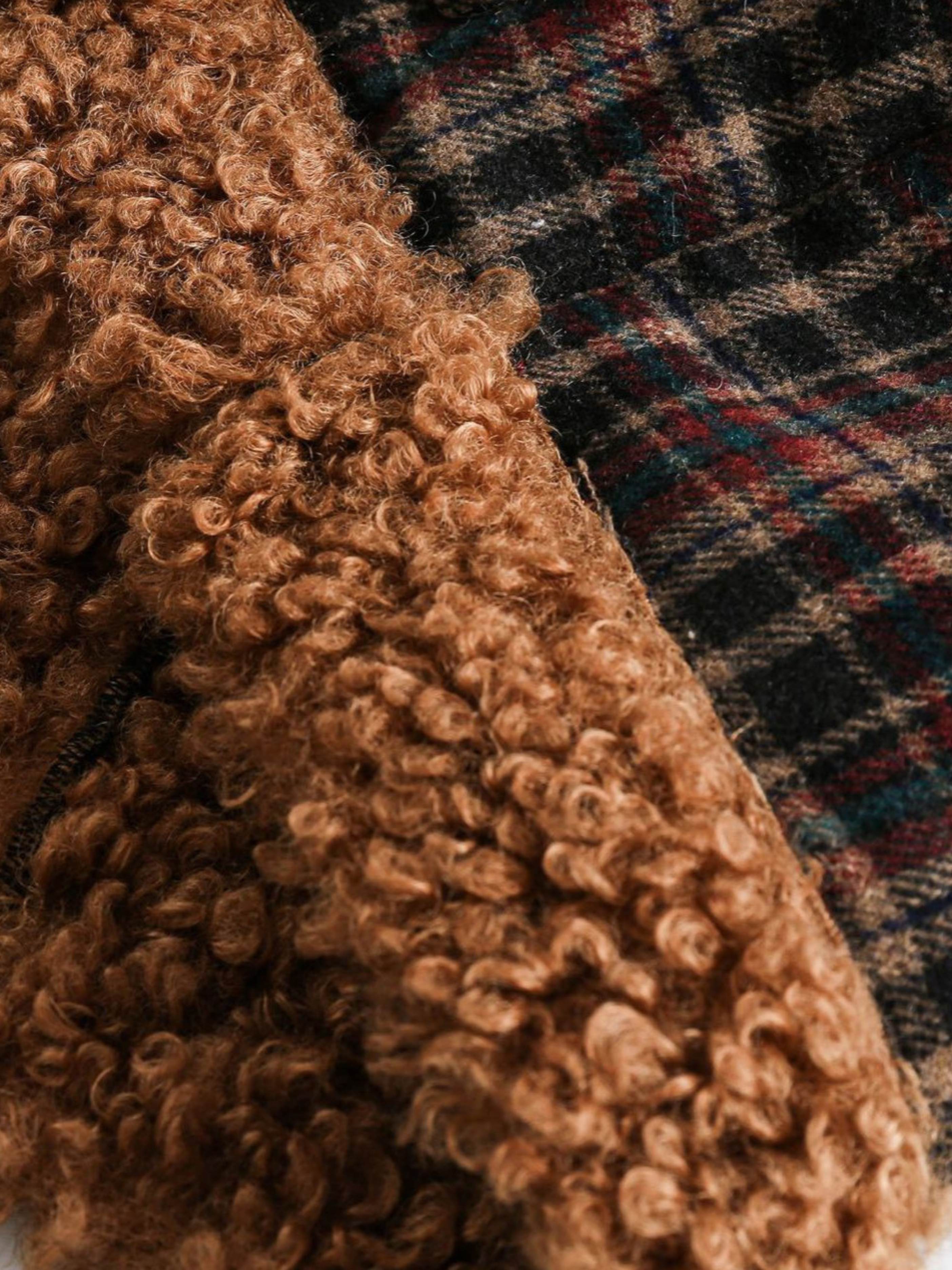 RavenCase - Women‘s Plaid Panel Sherpa-Lined Jacket GONGGAR SPORTS