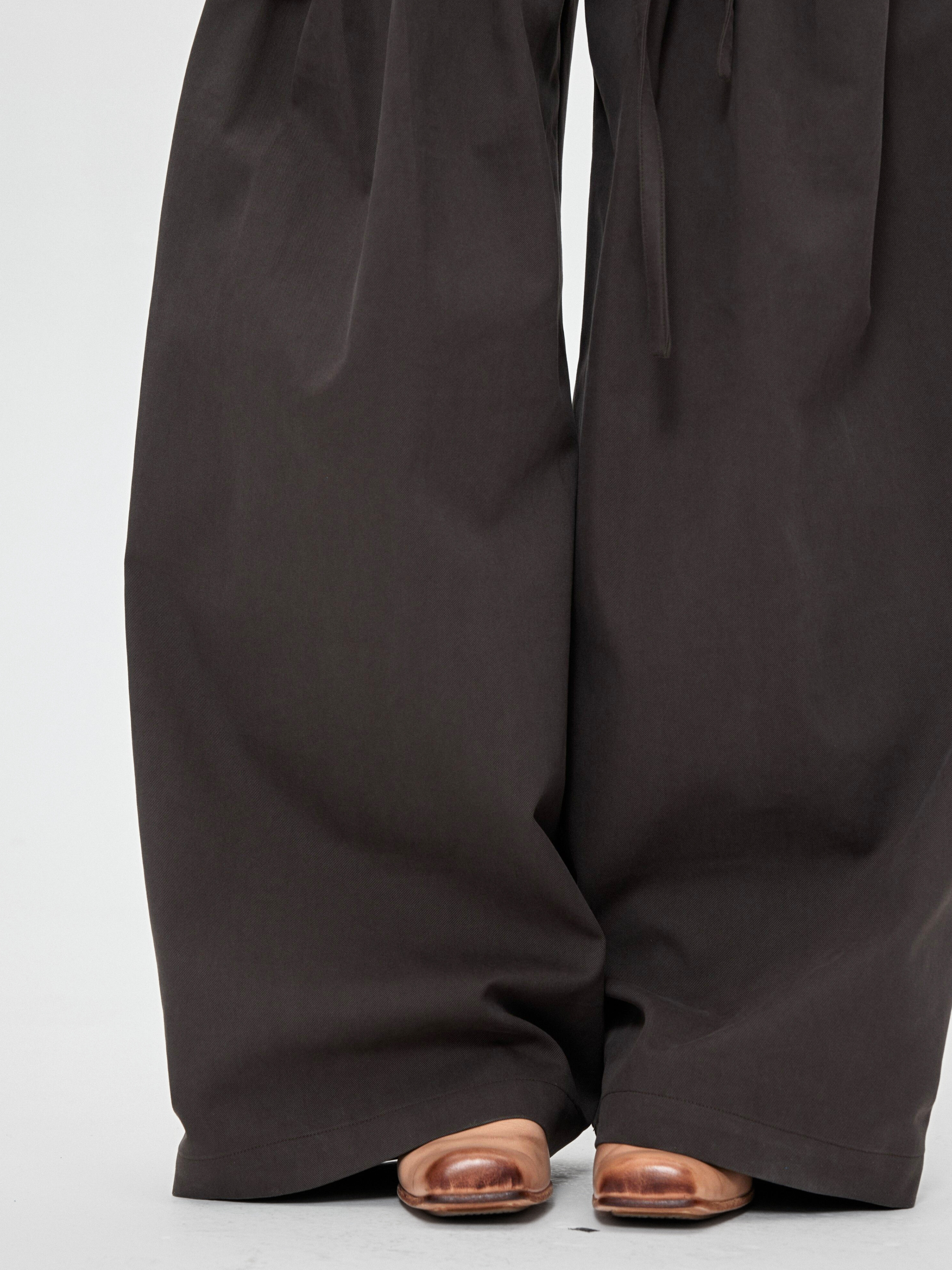 Fieldcast - Women's Drawstring Waist Pleated Pocket Straight-Leg Pants