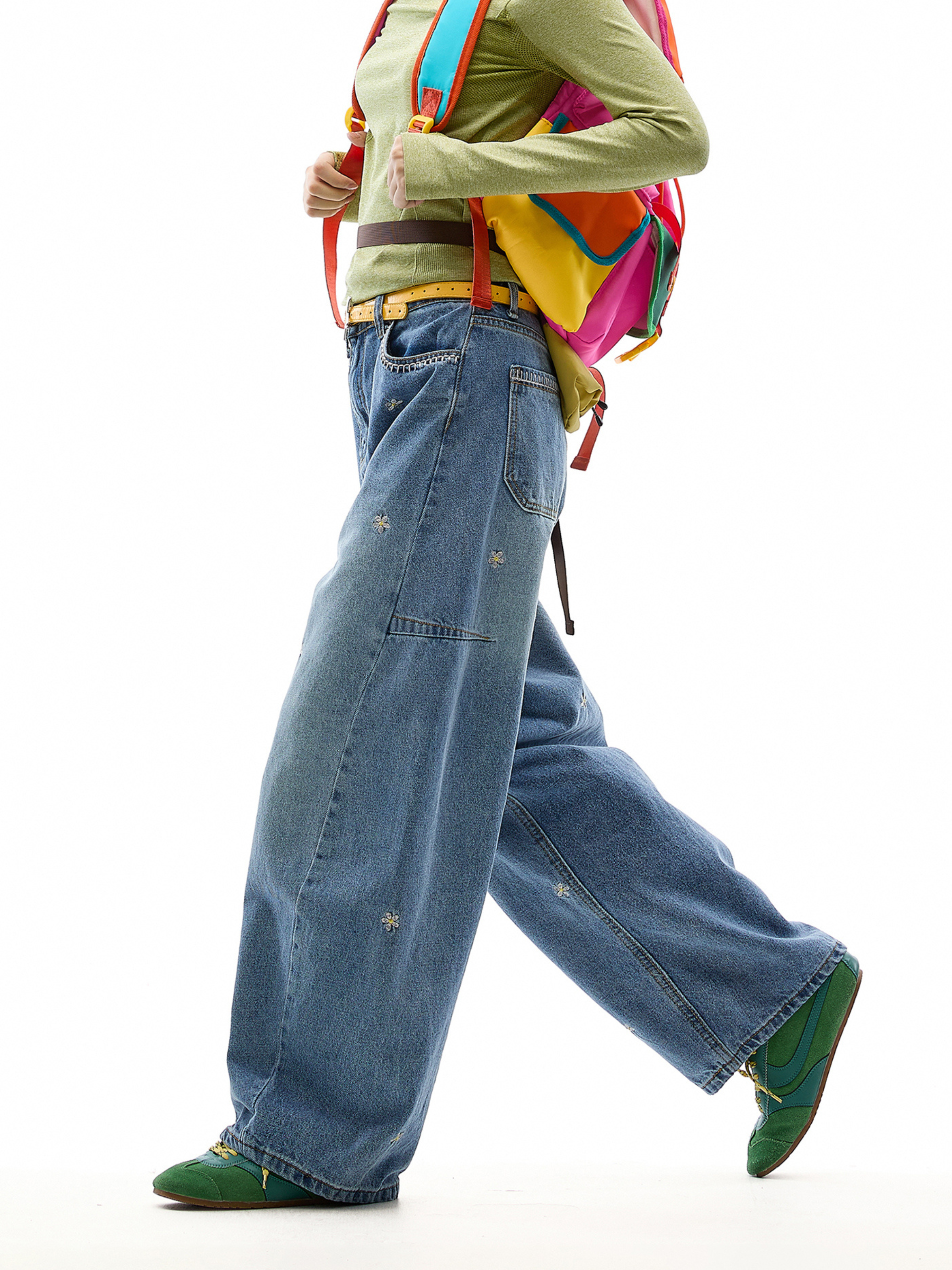 Wildheart - Women's Floral Embroidered Wide-Leg Washed Jeans