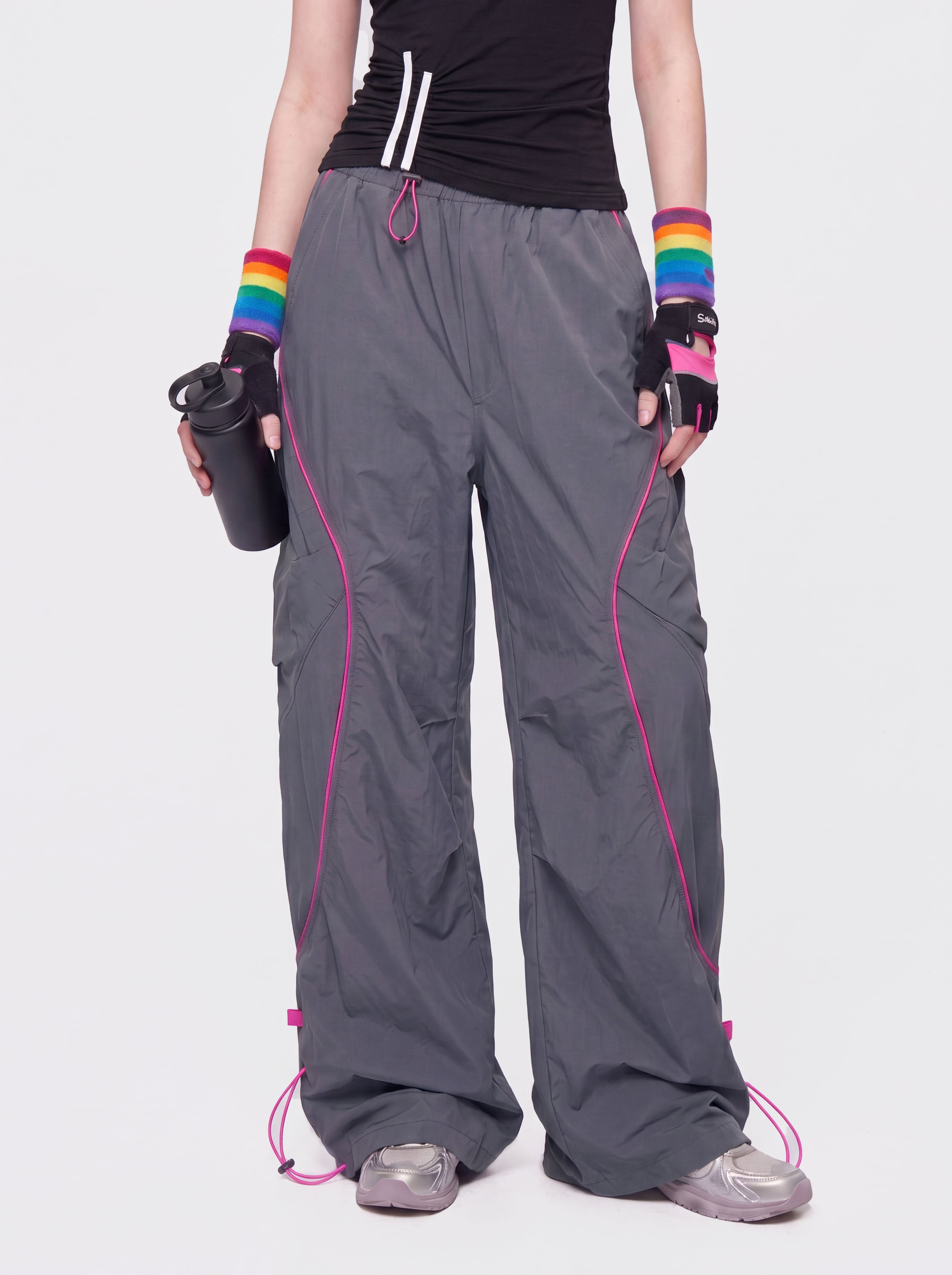 Moonshine - Women's Lightweight Elastic Waist Curved Panel Cargo Pants