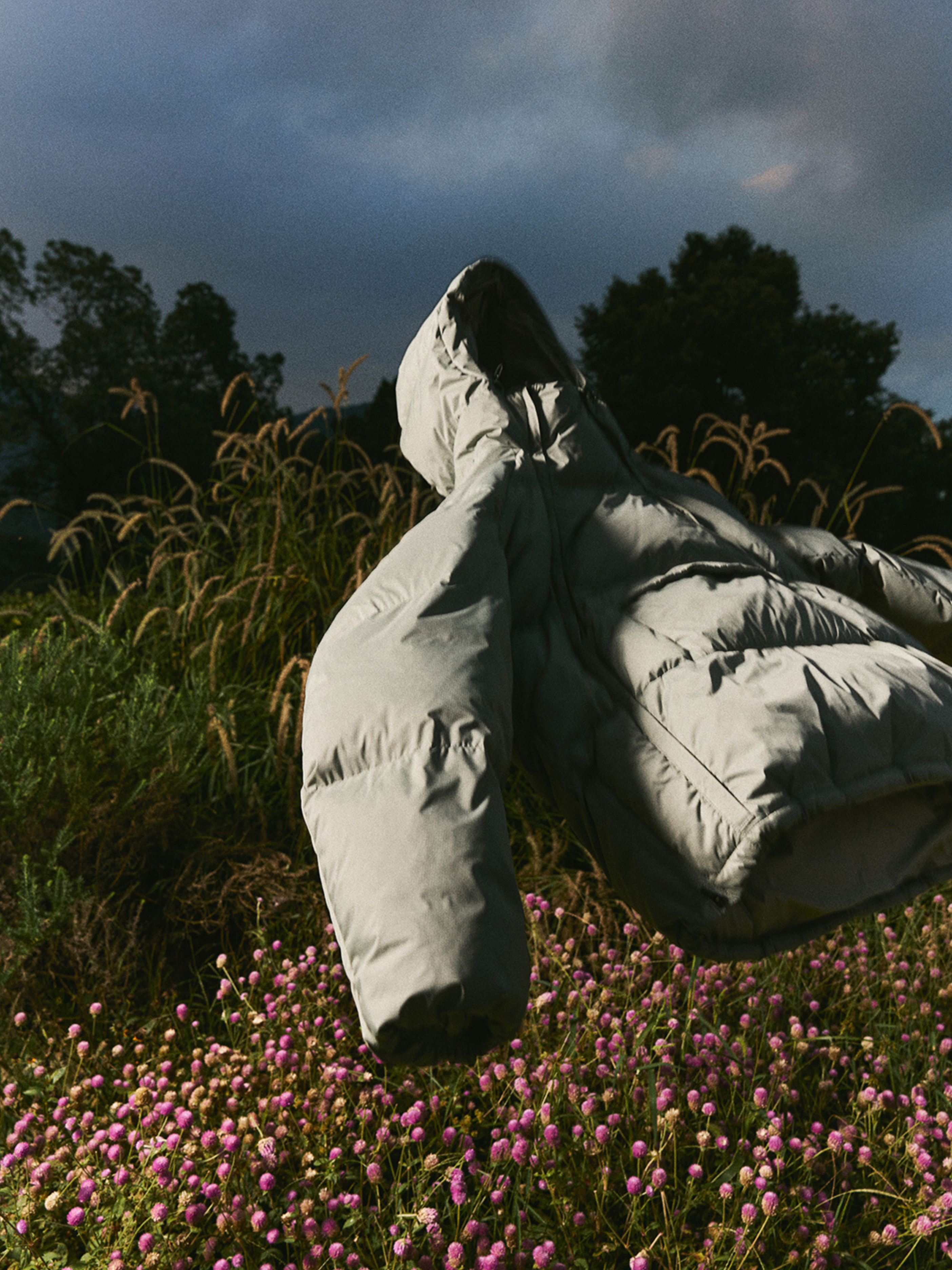 Virex - Unisex 90% White Duck Down Hooded Down Jacket