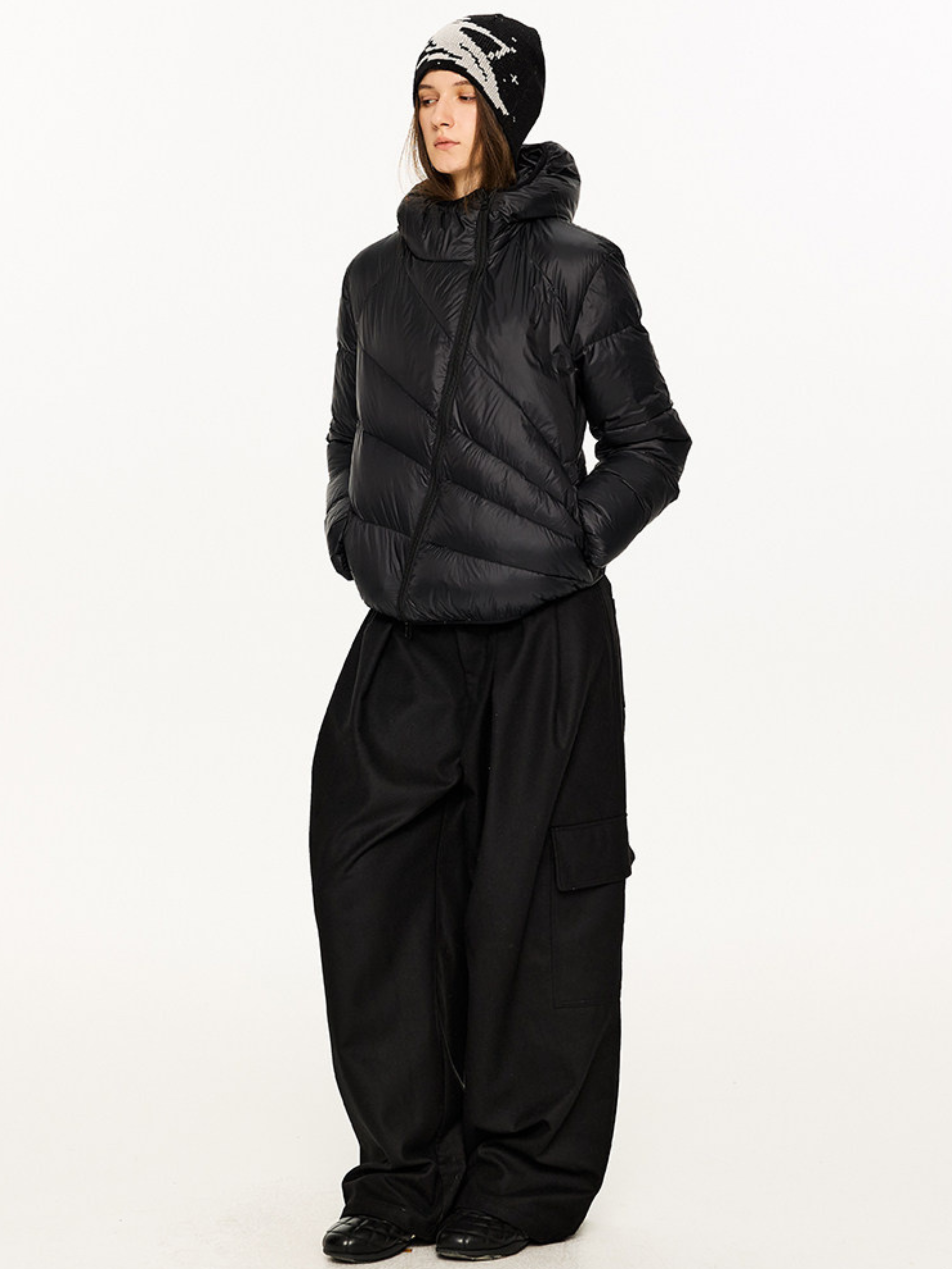 Frostfeather - Unisex Asymmetrical Zip 90% White Duck Down Jacket