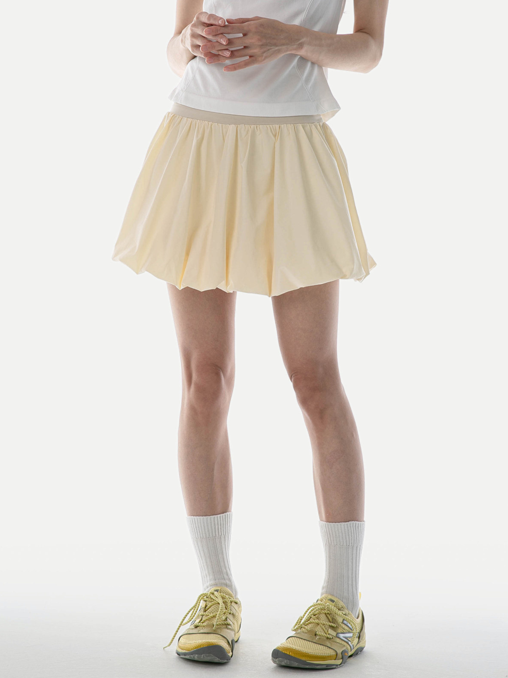Saunter - Women's High-Waisted Bubble Hem Skirt