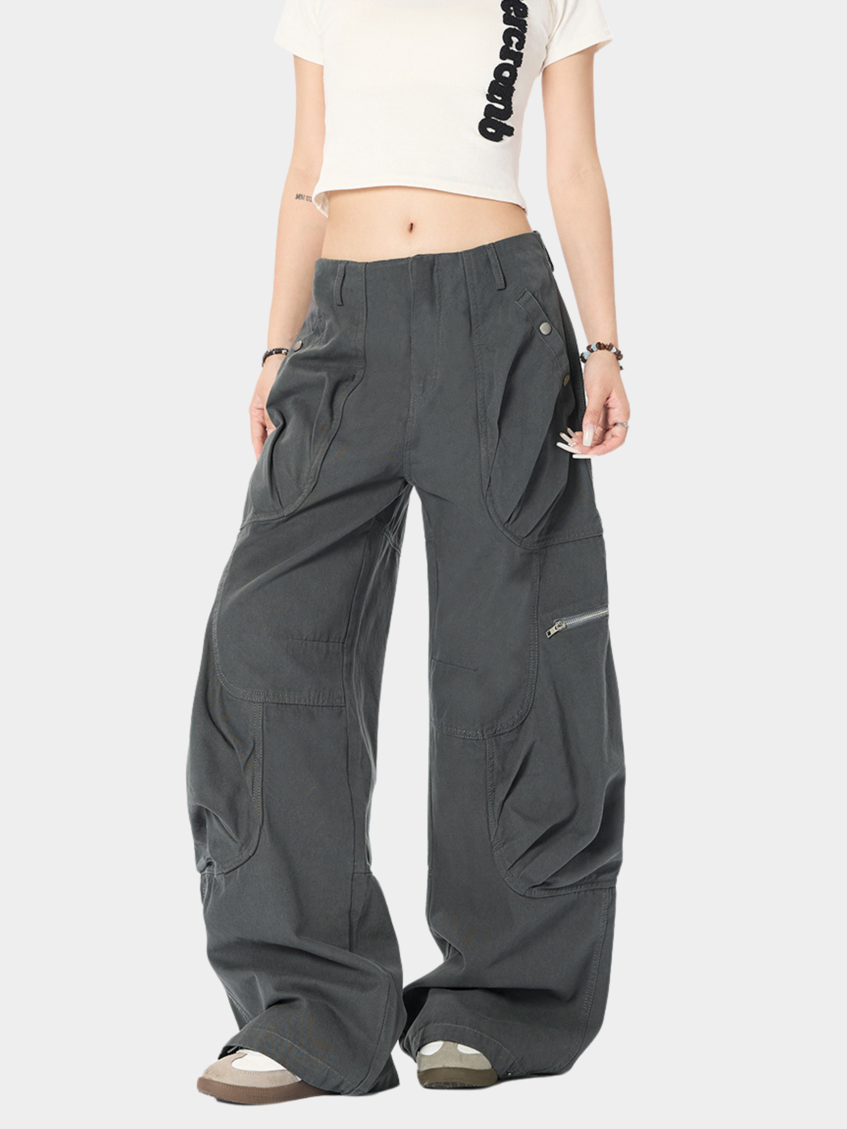 Aquapath - Women's Oversized Pocket Straight Cargo Pants