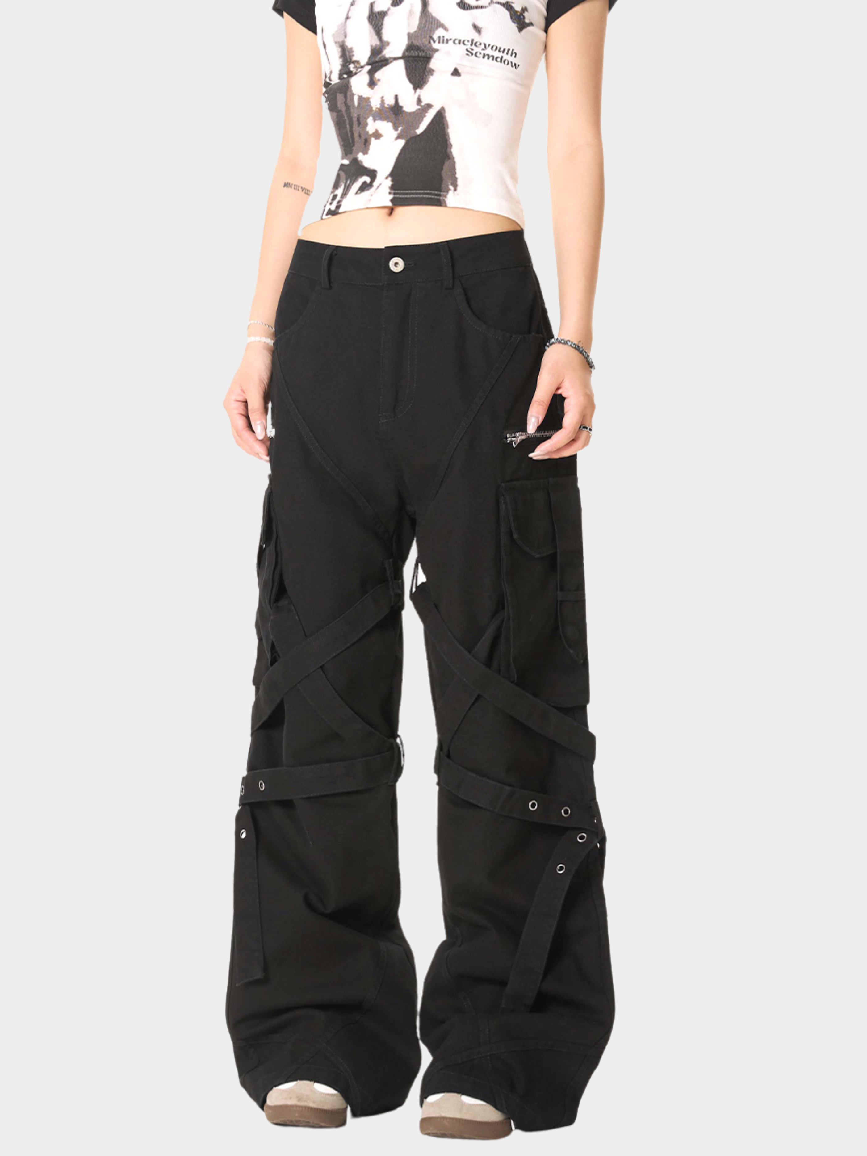 Aquaridge - Women's Strap Detail Tailored Cargo Pants