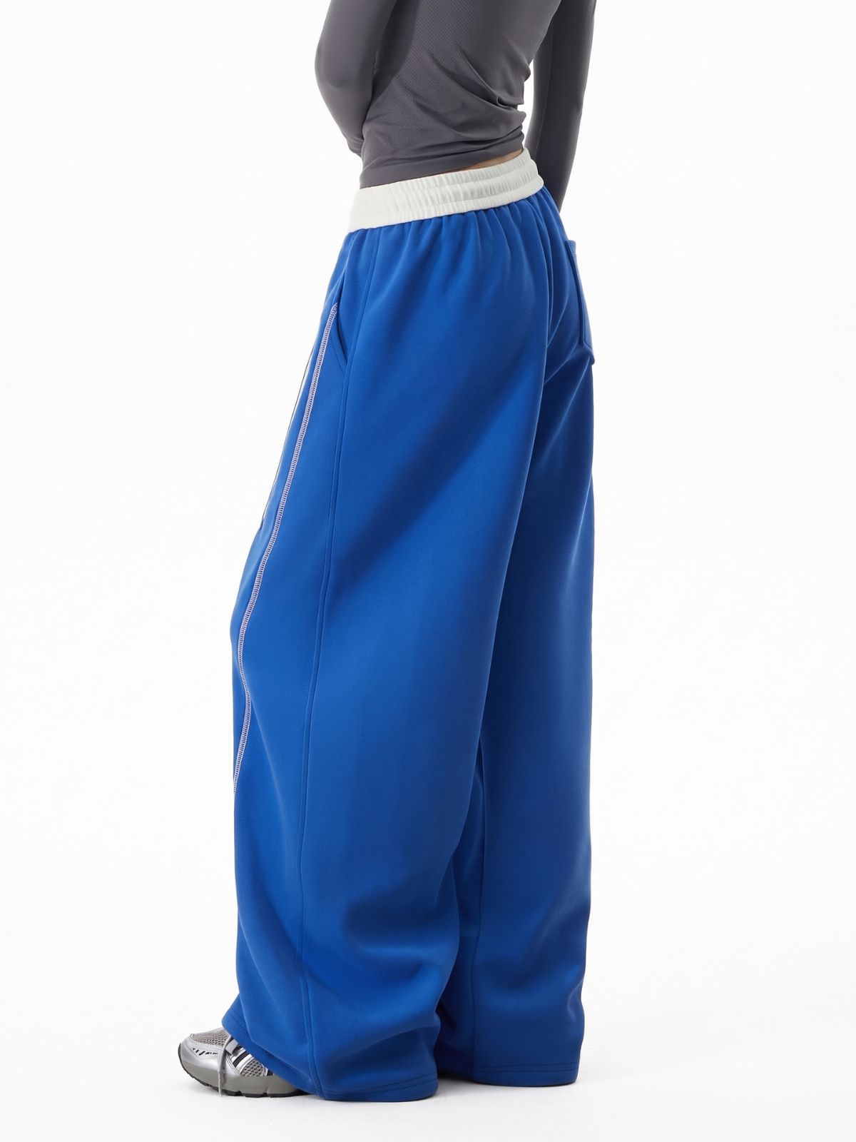 DustCloud - Women's Color-Block Curved-Leg Relaxed Sweatpants