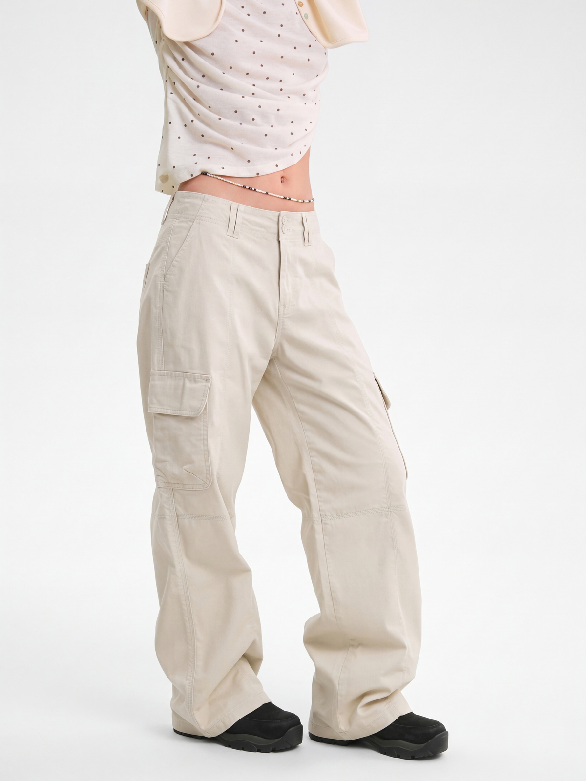 CalmDrift - Women's Deconstructed Multi-Pocket Straight-Leg Cargo Pants