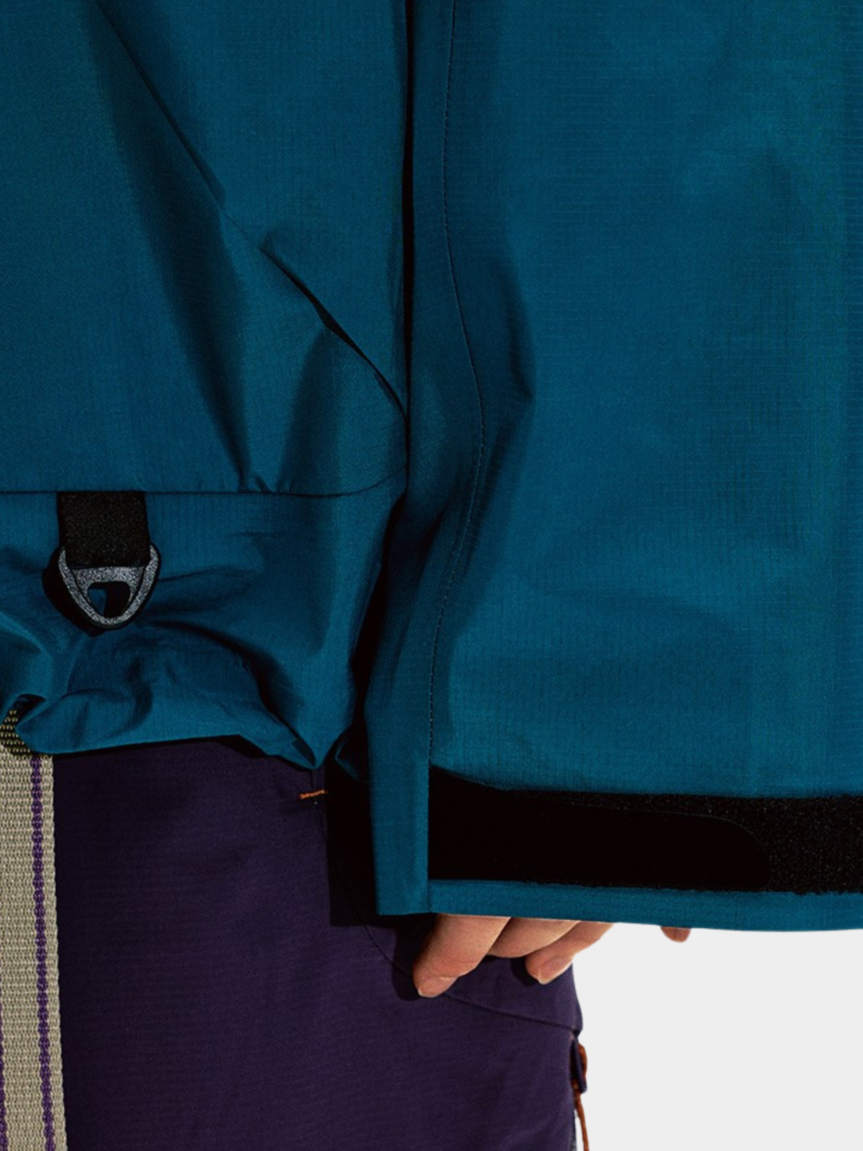 AshNest - Unisex Windproof & Waterproof Hard Shell Jacket