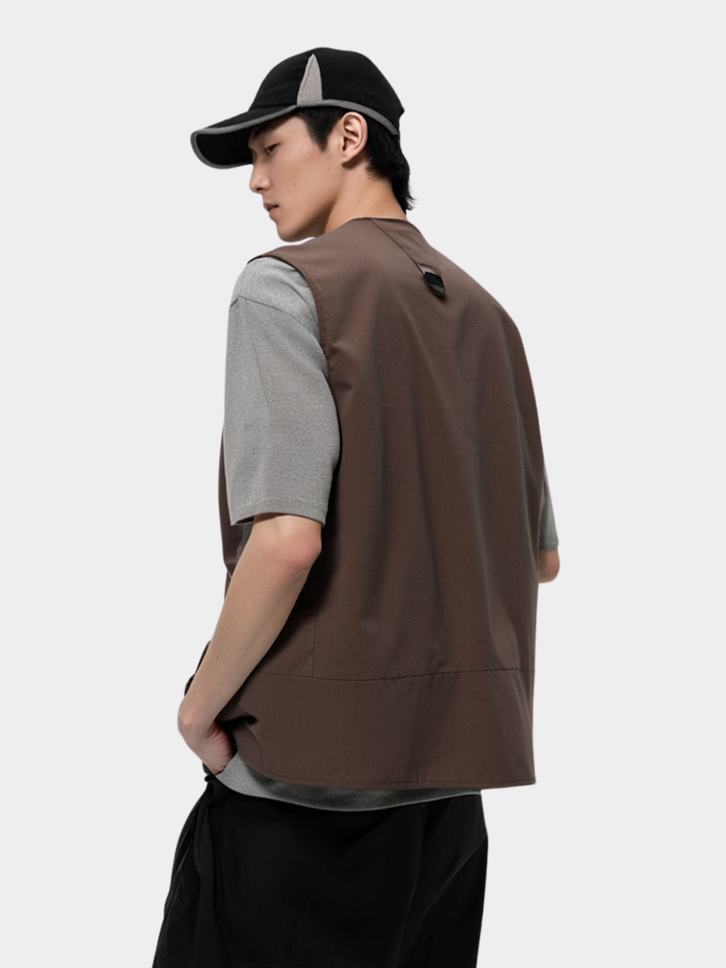 HeatBench - Men's Multi-Pocket Utility Vest