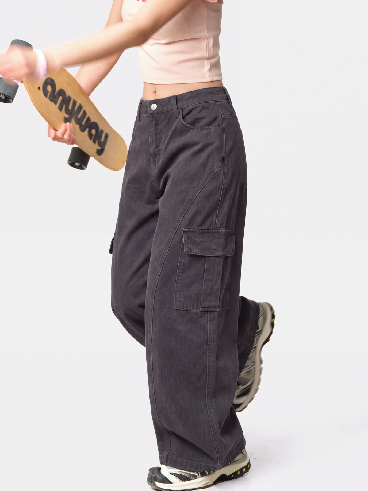 FrostTrail - Women's Large Pocket Curved-Leg Cargo Pants