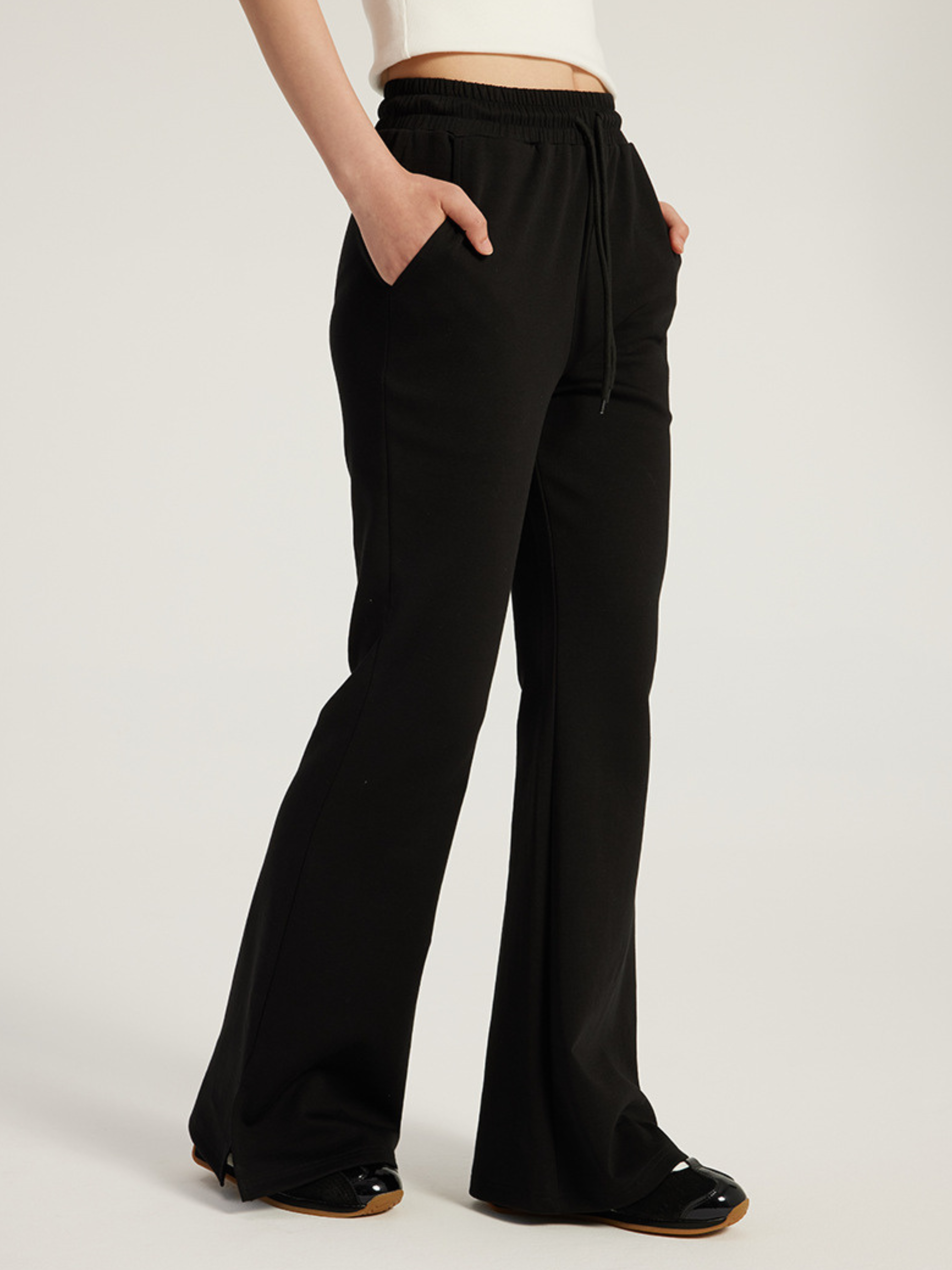 Wildstream - Women's Cropped Fitted Hoodie & High-Waist Micro-Flare Pants Set