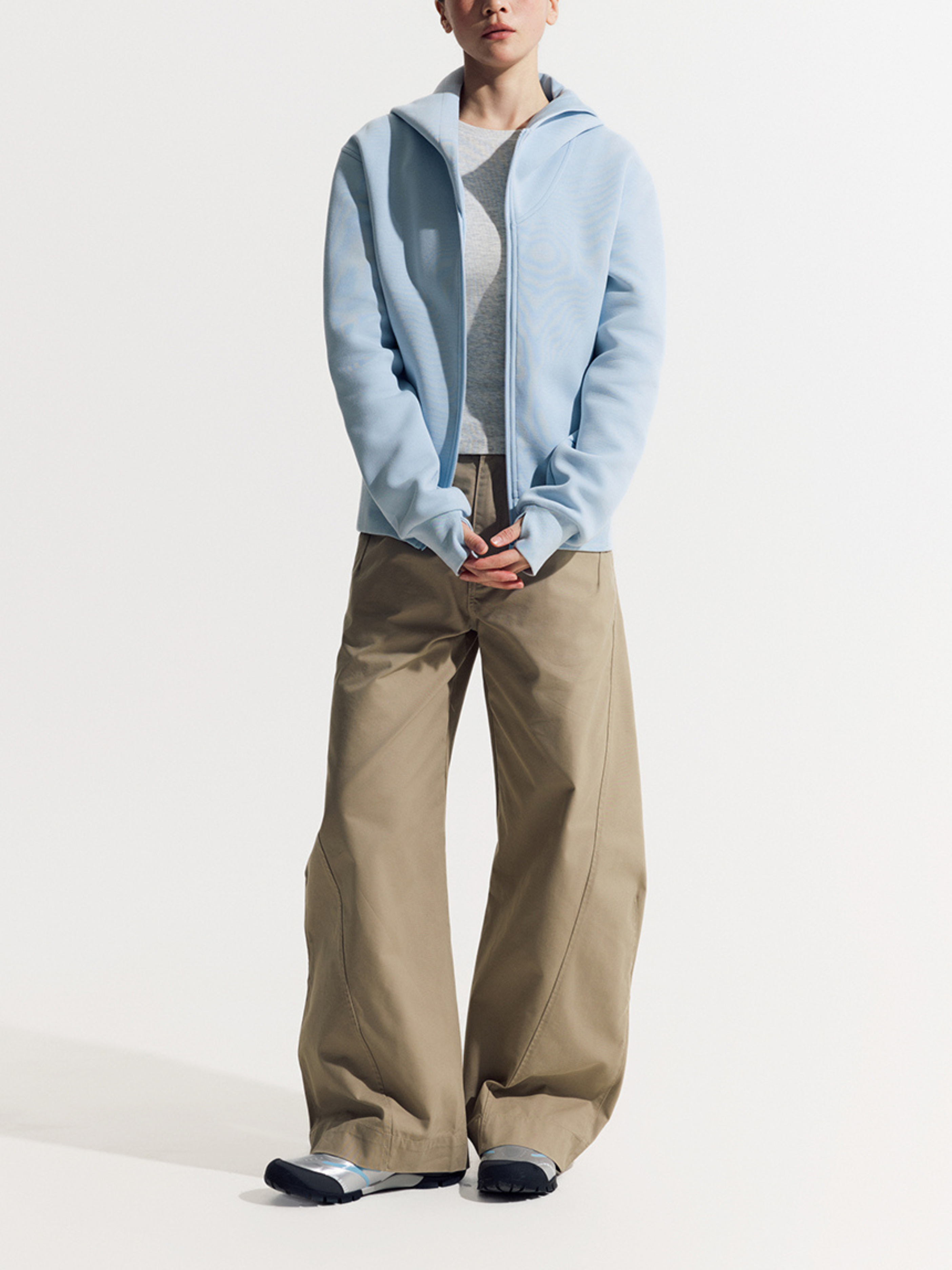 EagleView - Unisex Minimalist Wide-Cut Bamboo Wool Curved Pants