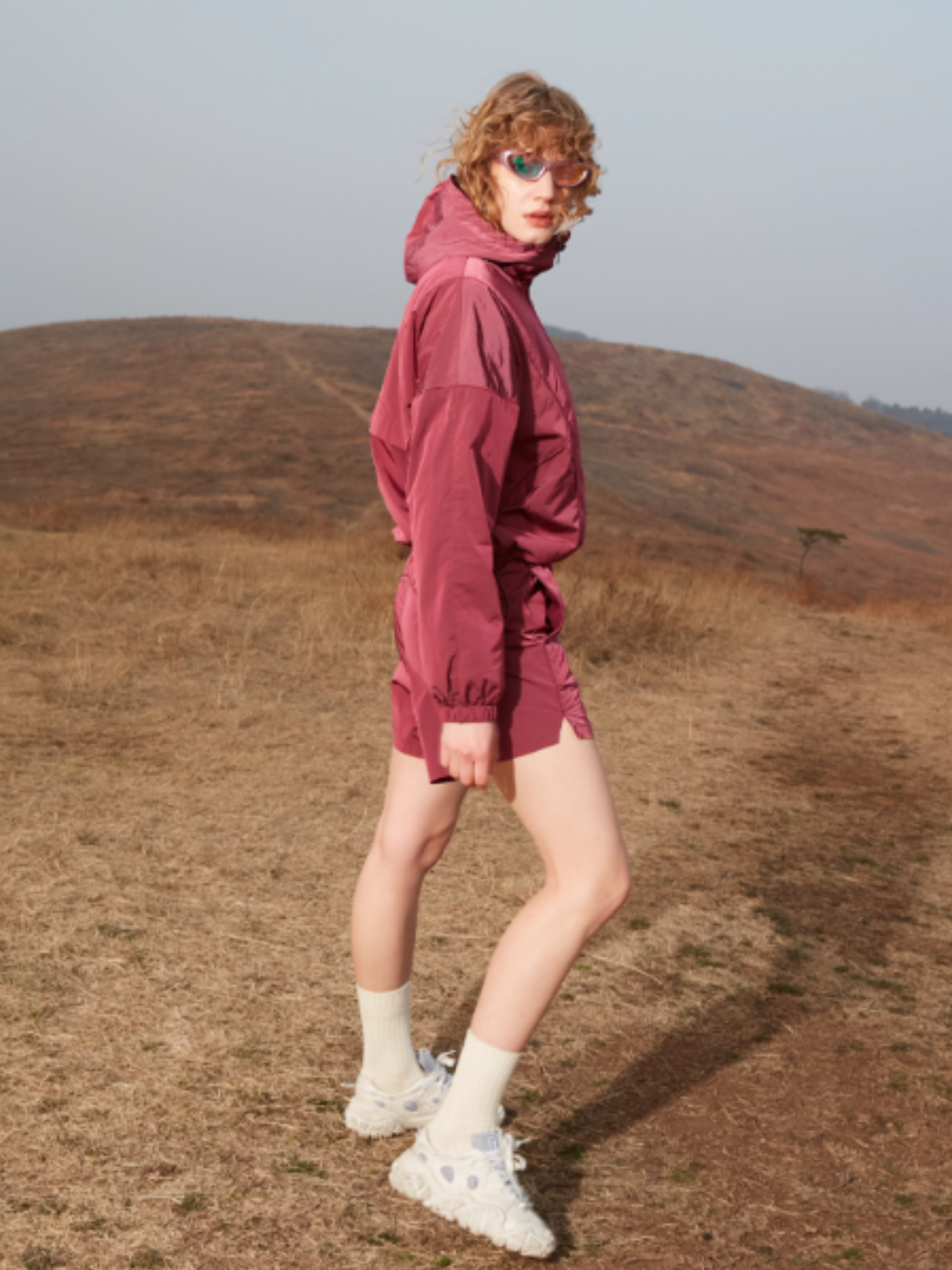 MesaPoint - Women's UV-Resistant Water-Repellent Windbreaker with Metallic Sheen GONGGAR SPORTS