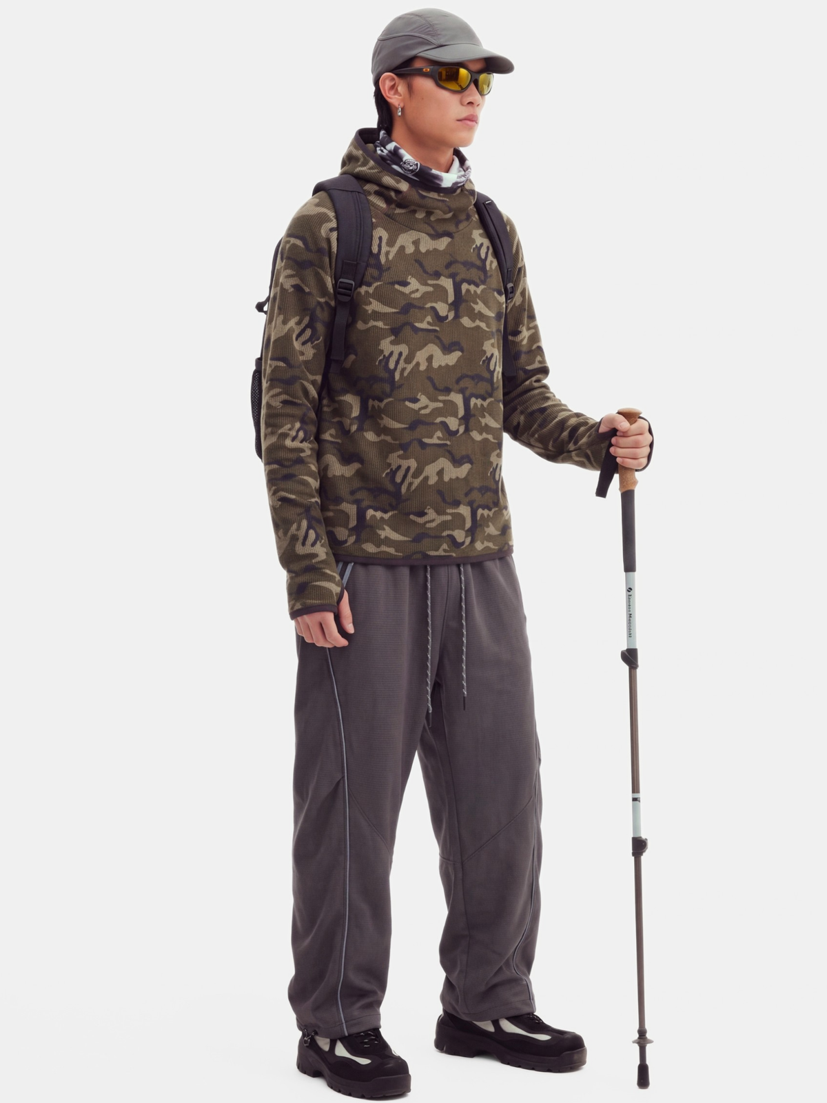 CamoMist - Windproof Warm Waffle Hooded Sweatshirt