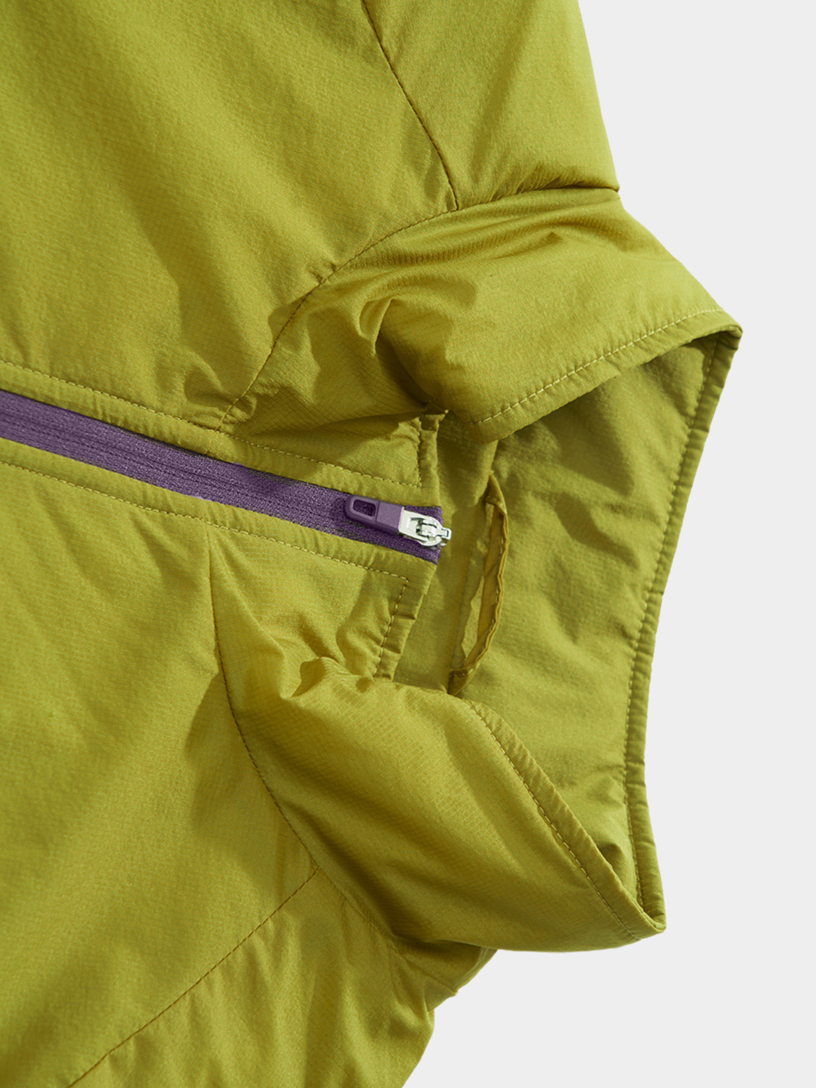 Emberblaze - Women's Water-Resistant & Windproof Insulated Jacket