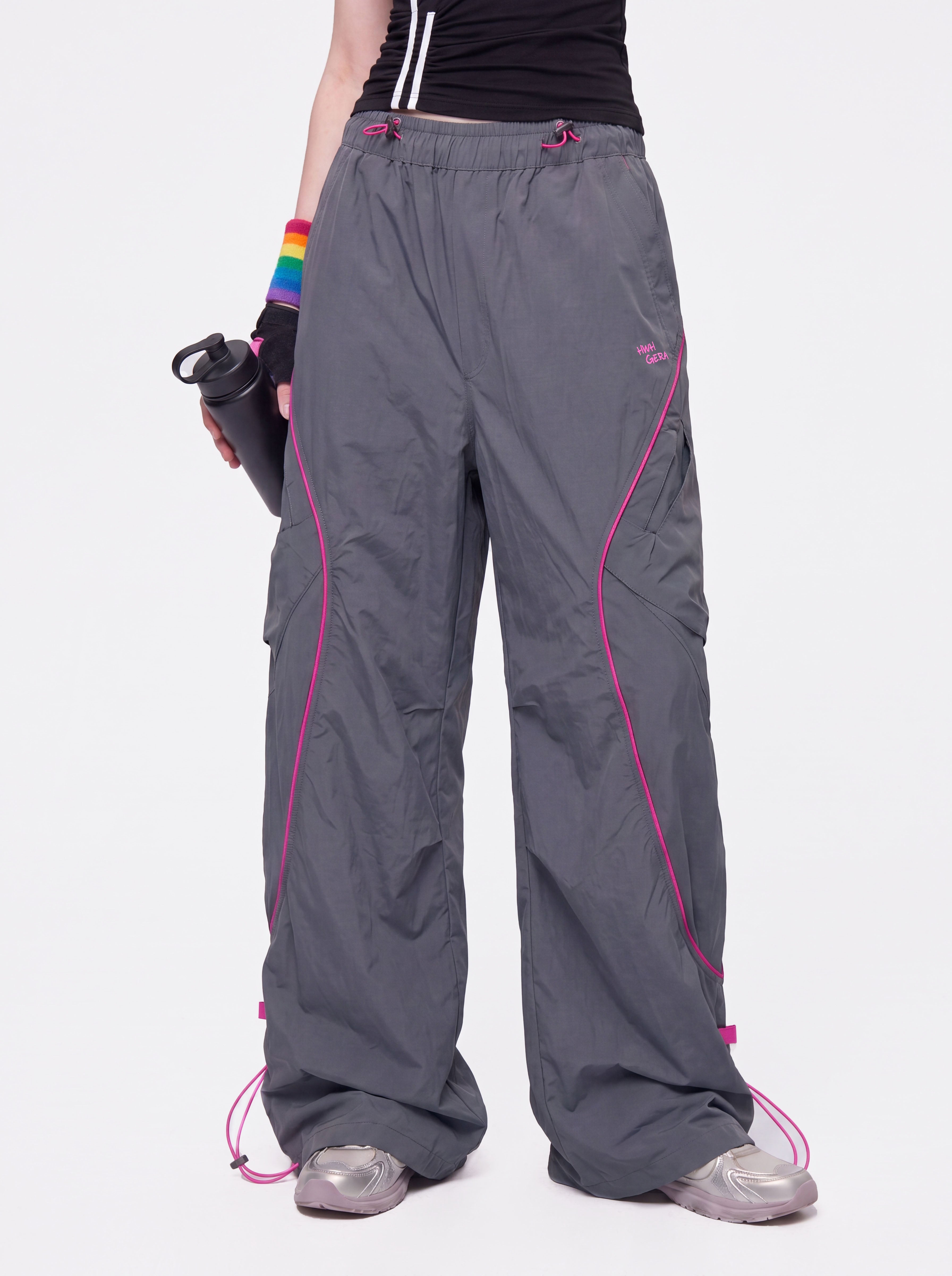 Moonshine - Women's Lightweight Elastic Waist Curved Panel Cargo Pants