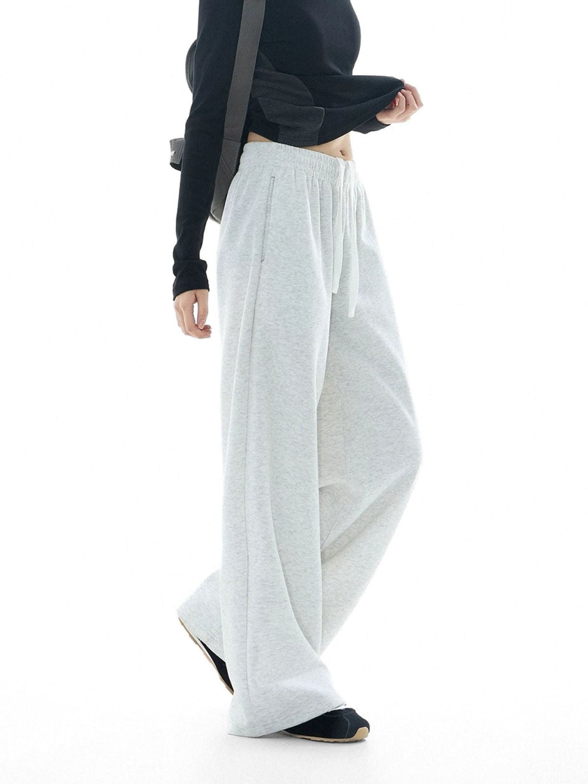 Nightsummit - Women's Soft & Smooth Draped Straight-Leg Sweatpants