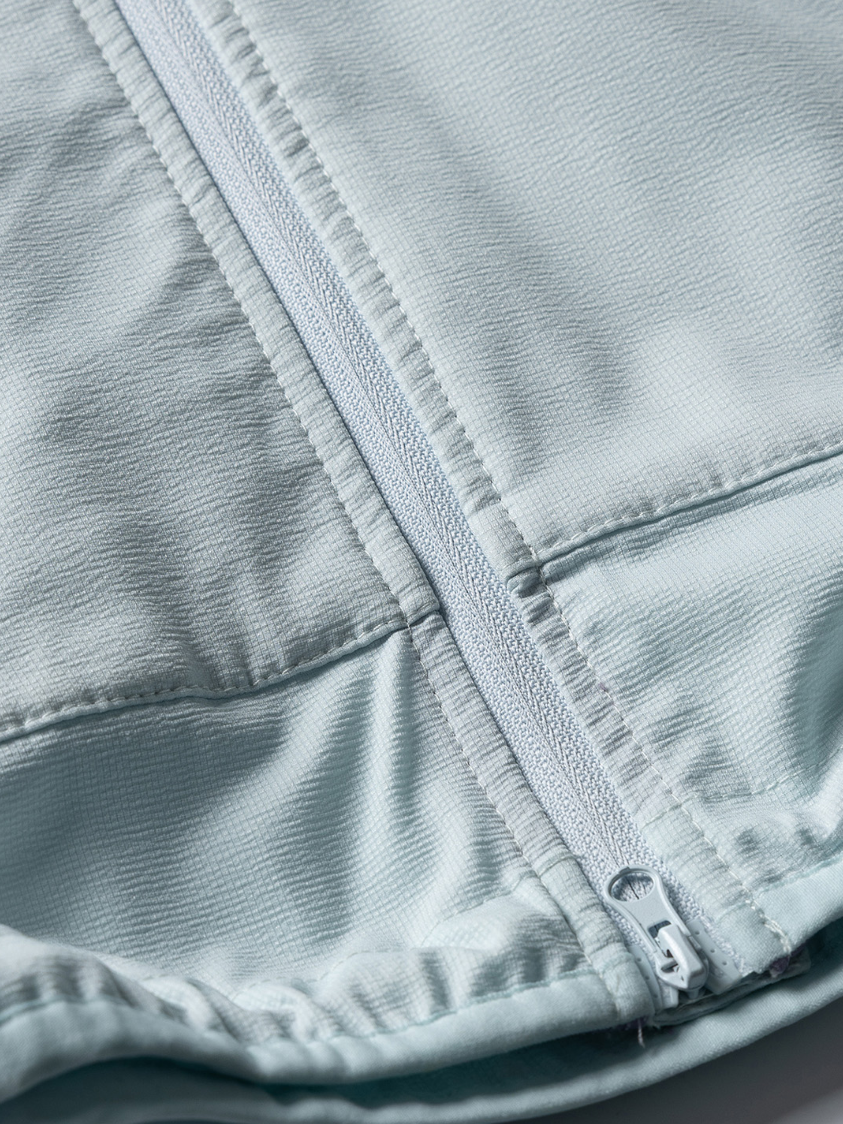 BreezeLite - Unisex Water-Repellent Lightweight Breathable Jacket