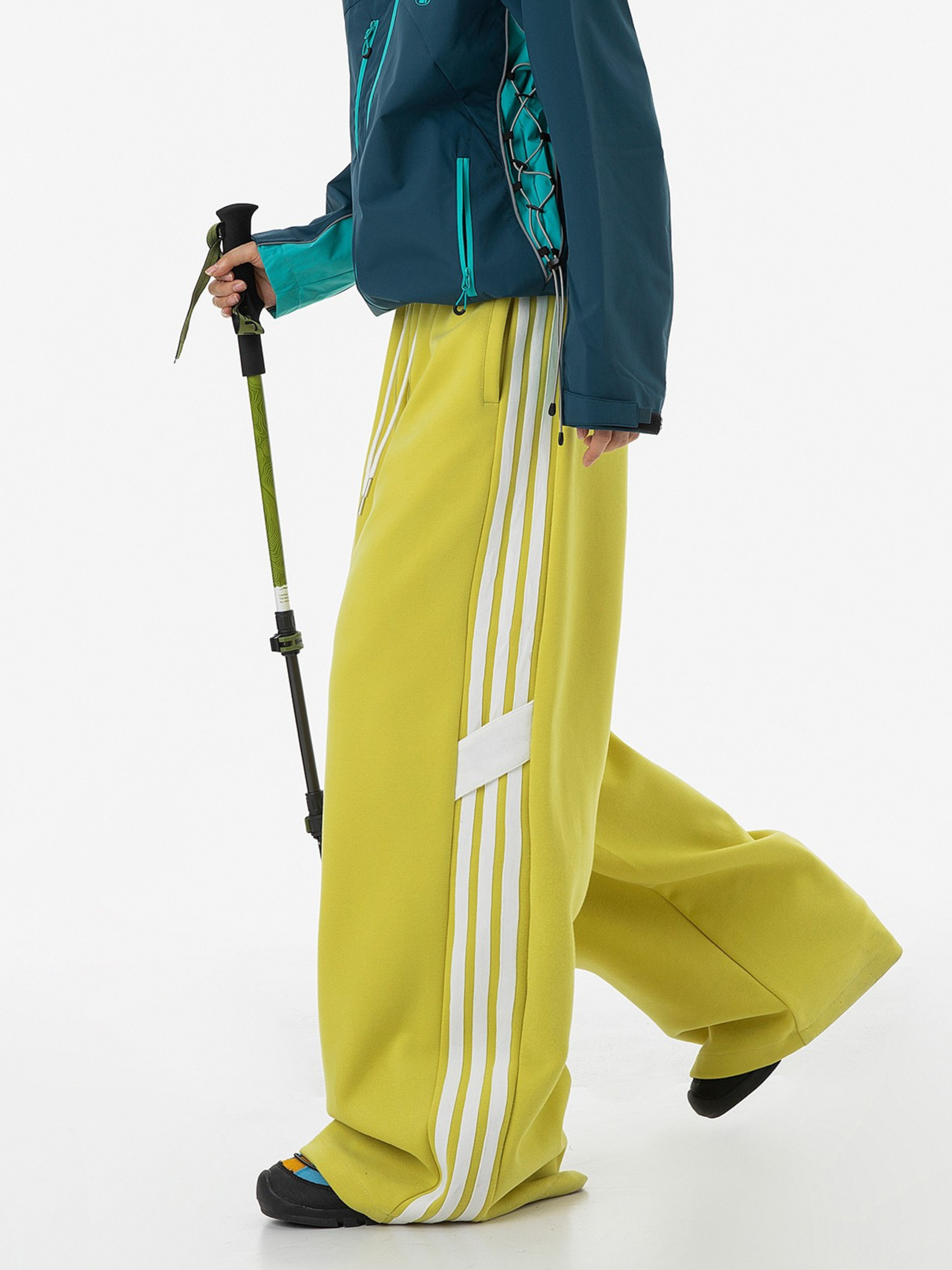 Trailhead - Women's Three-Stripe Straight-Leg Sweatpants