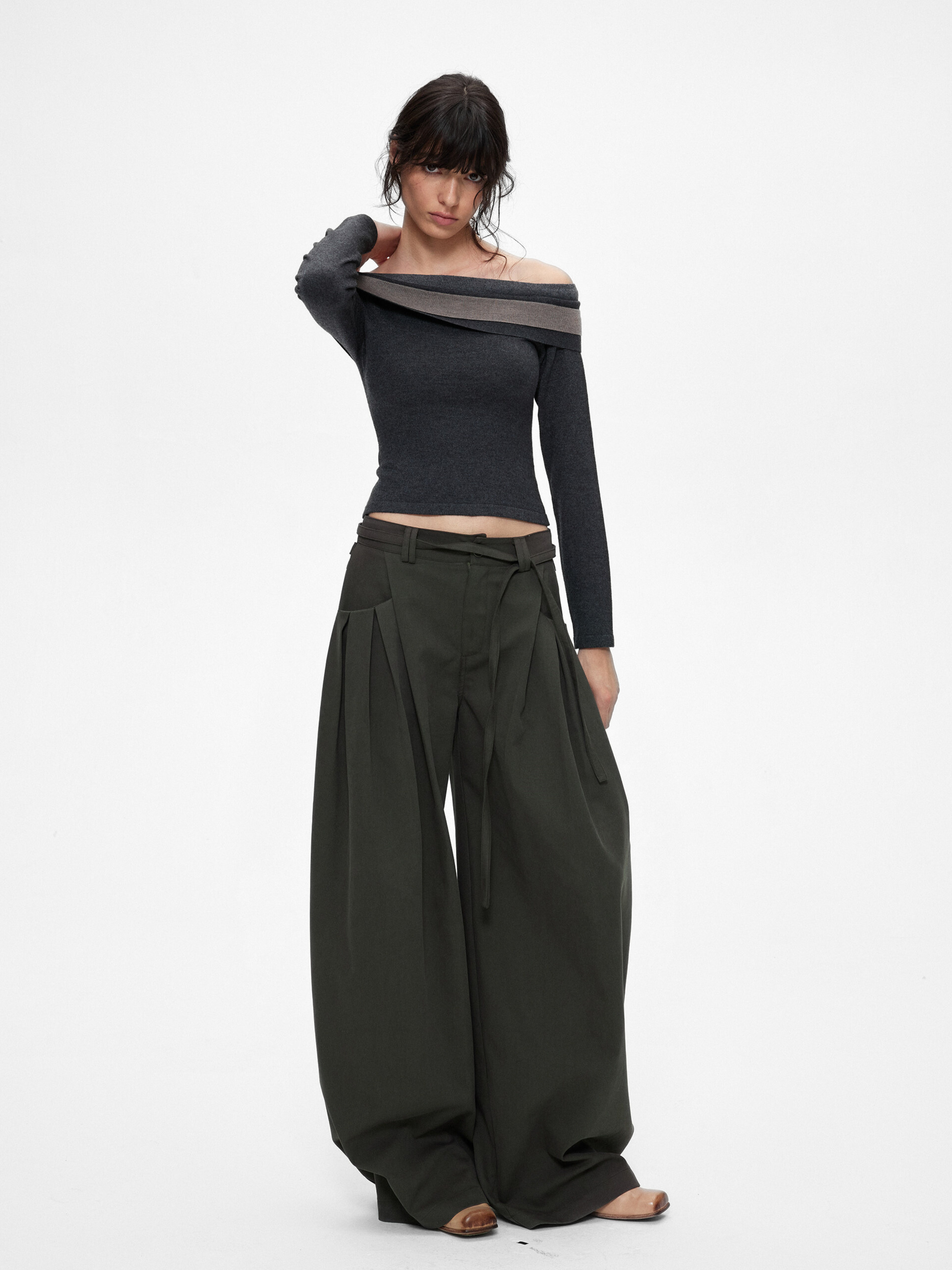 Ironwood - Women's Color-Block Off-Shoulder Knit Slim-Fit Top