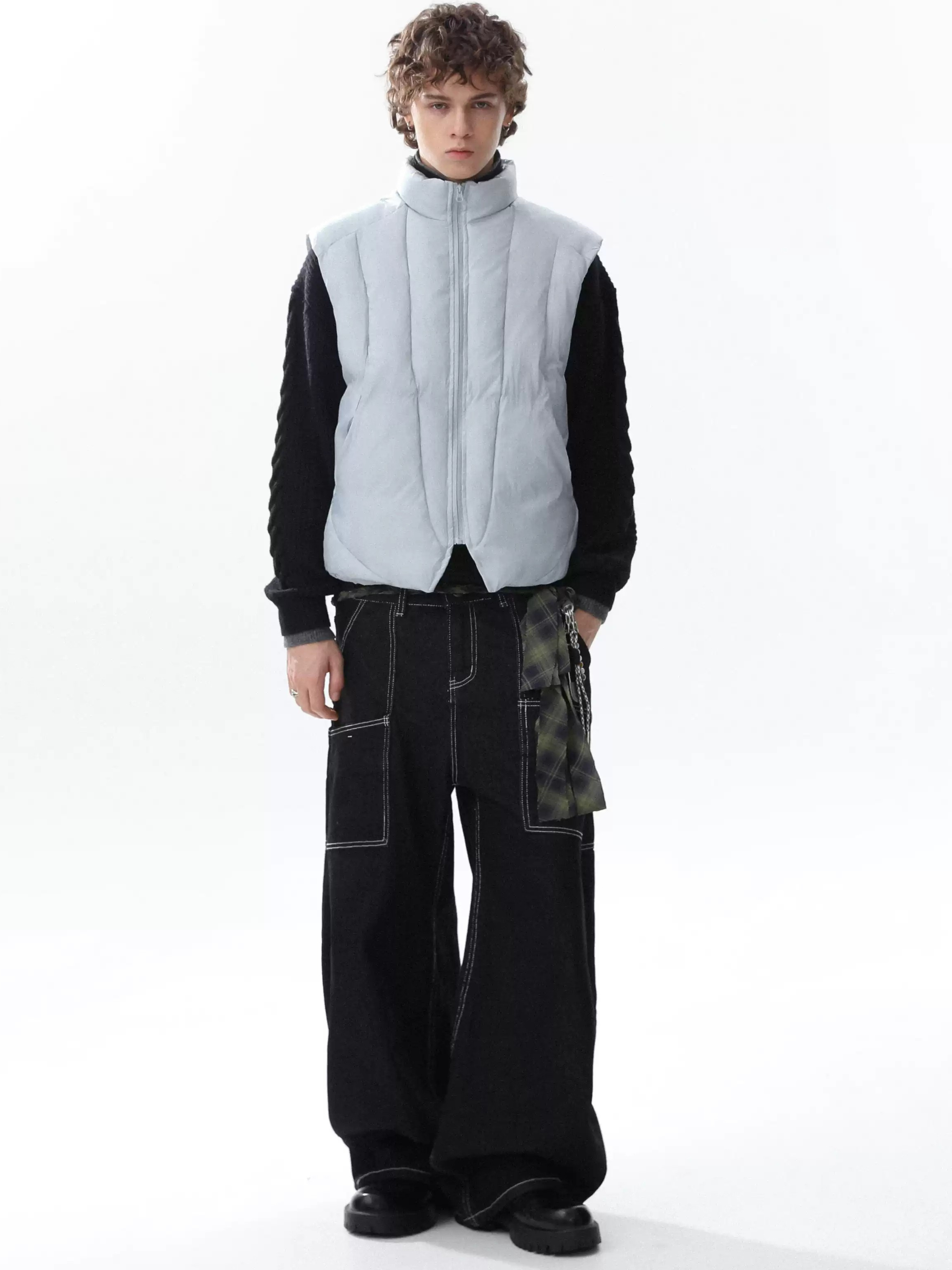 Outback - Lightweight Stand-Collar Padded Vest