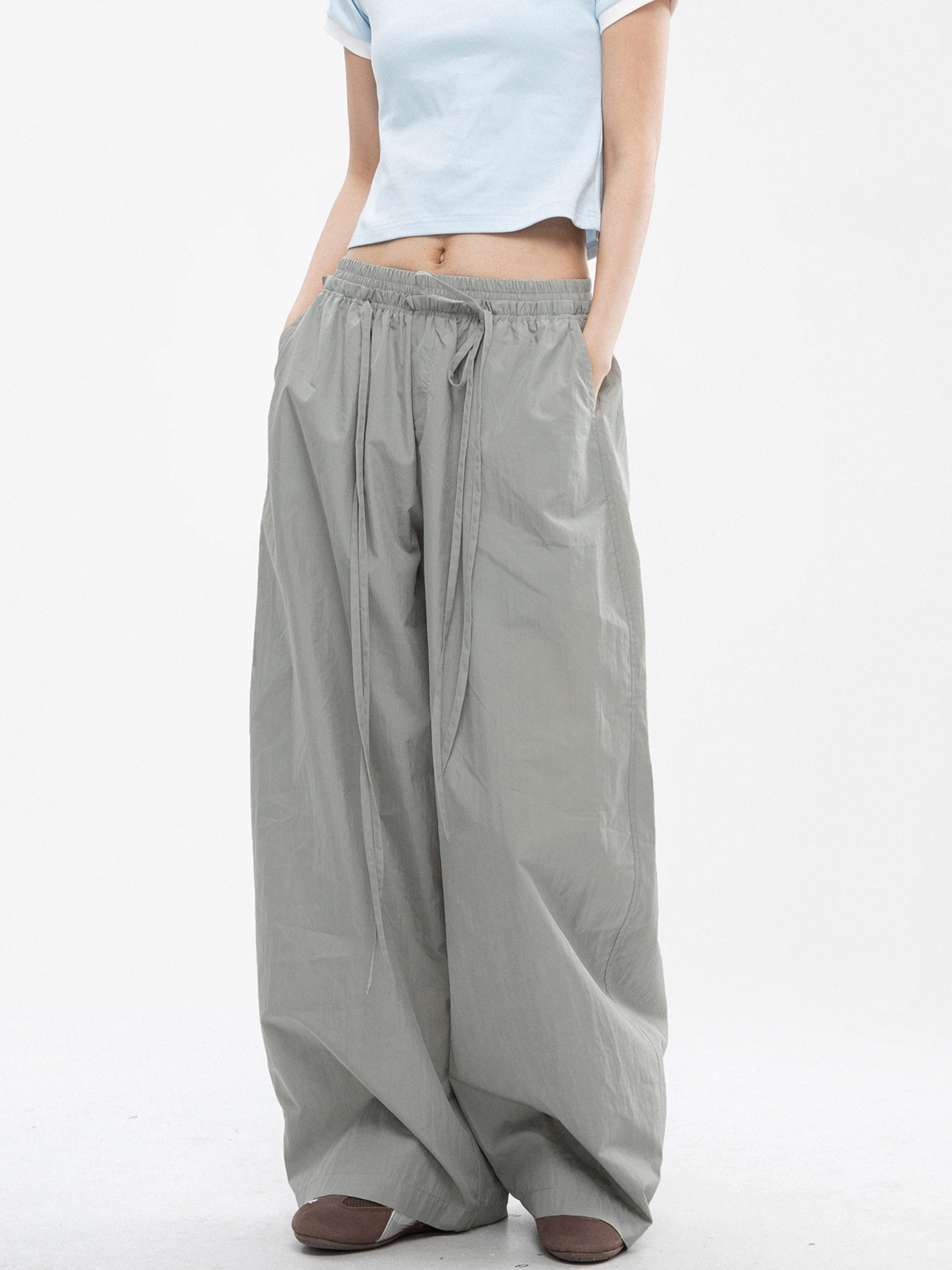 Forestline - Women's Bow-Tie Scimitar Cargo Paratrooper Pants