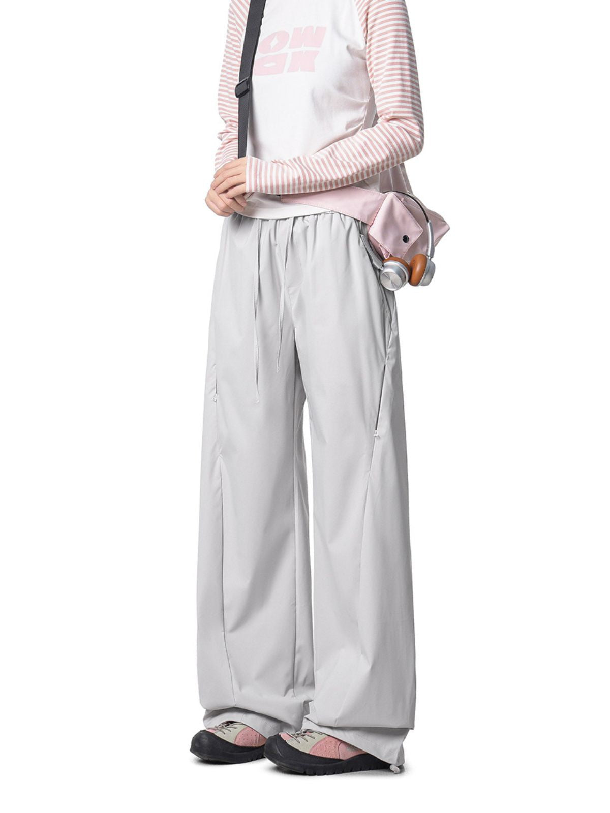 Gusttrek - Geometric Seam Relaxed Straight-Leg Pants