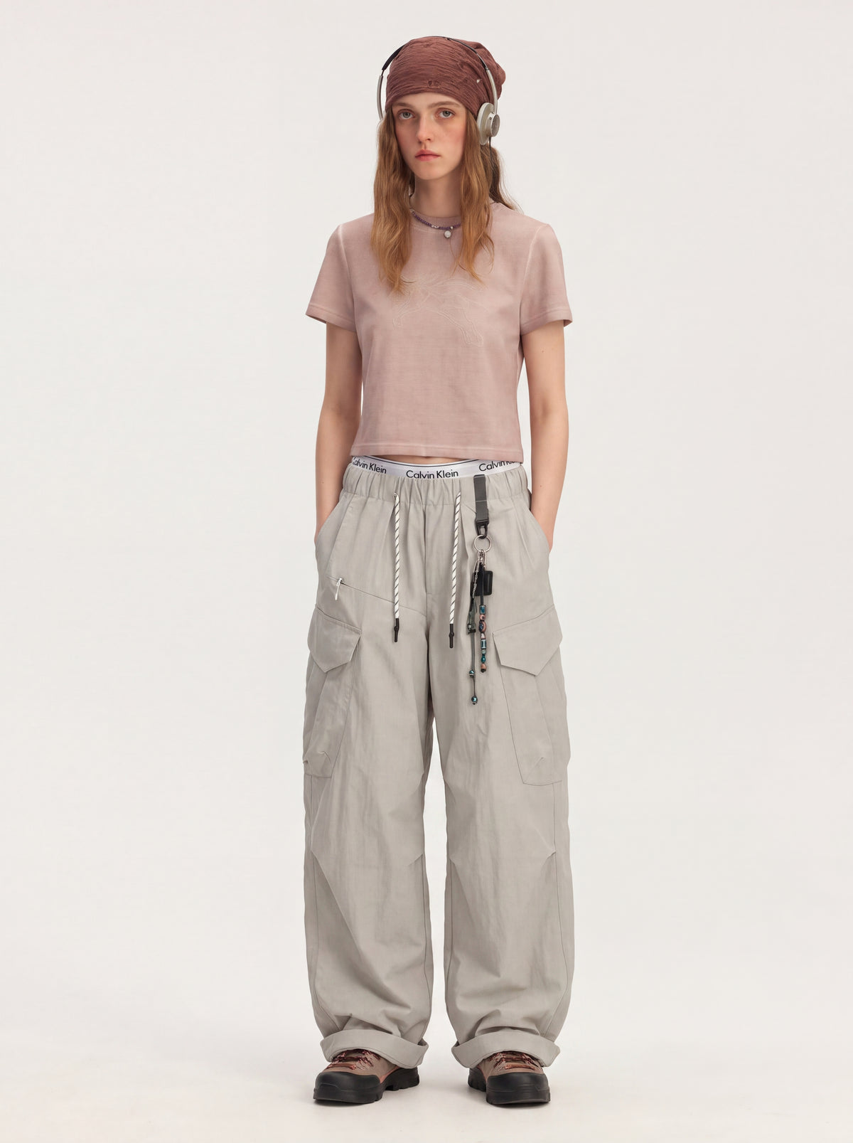 Cliffwalk - Women's Large Pockets Wide-Leg Straight Cargo Pants