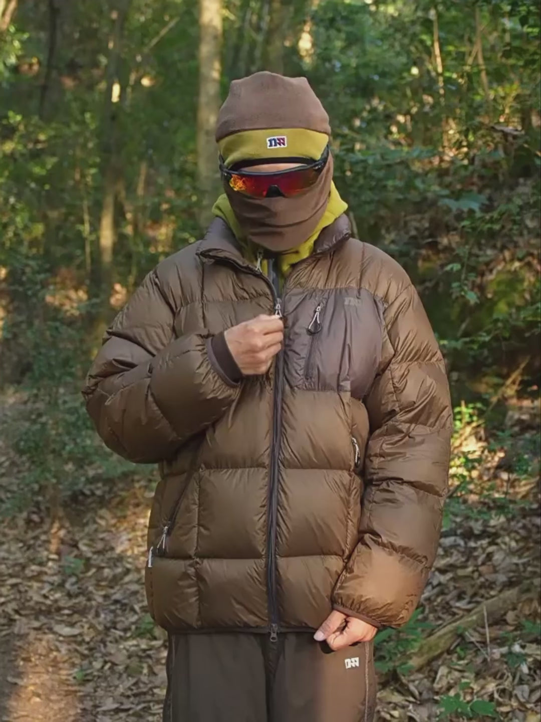 Load video: Wildthorn - Unisex 800FP 90% White Duck Down Tri-Proof Colorblock Jacket